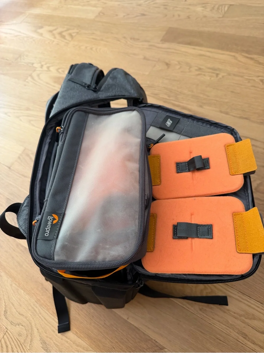 Lowepro Freeline Camera Backpack 350 AW, Heather Grey